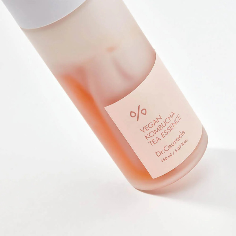 Moisturizing Essence with Kombucha Dr.Ceuracle Vegan Kombucha Tea Essence (150 ml)